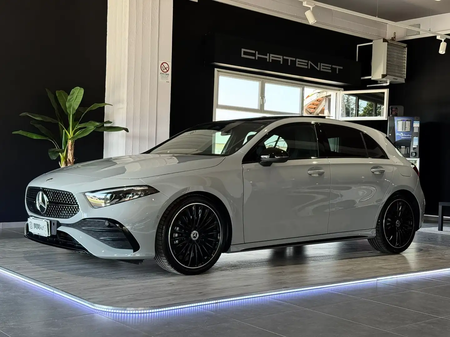 Mercedes-Benz A 180 d PREMIUM AMG Night Edition KM ZERO Grigio - 1