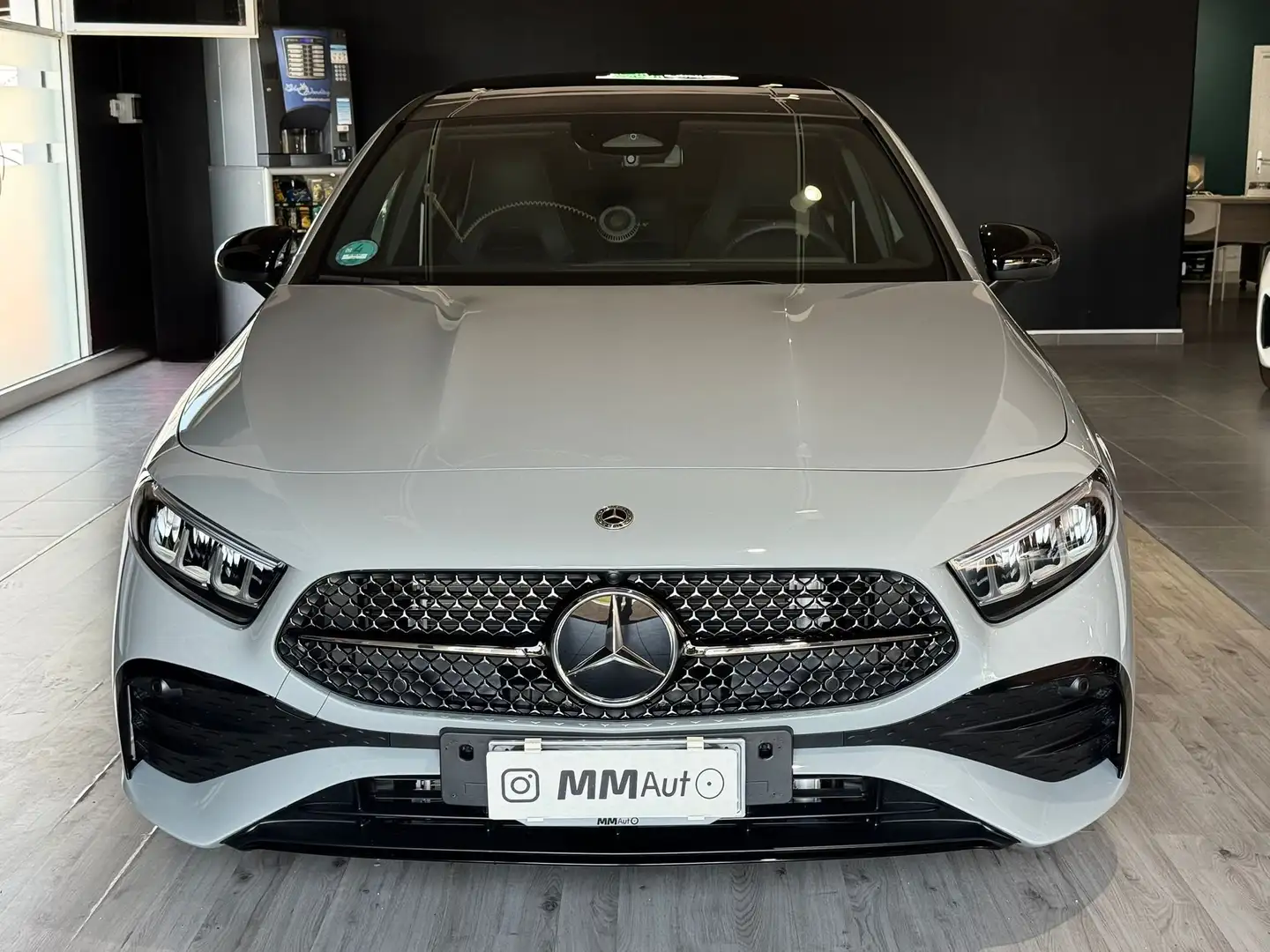 Mercedes-Benz A 180 d PREMIUM AMG Night Edition KM ZERO Grigio - 2