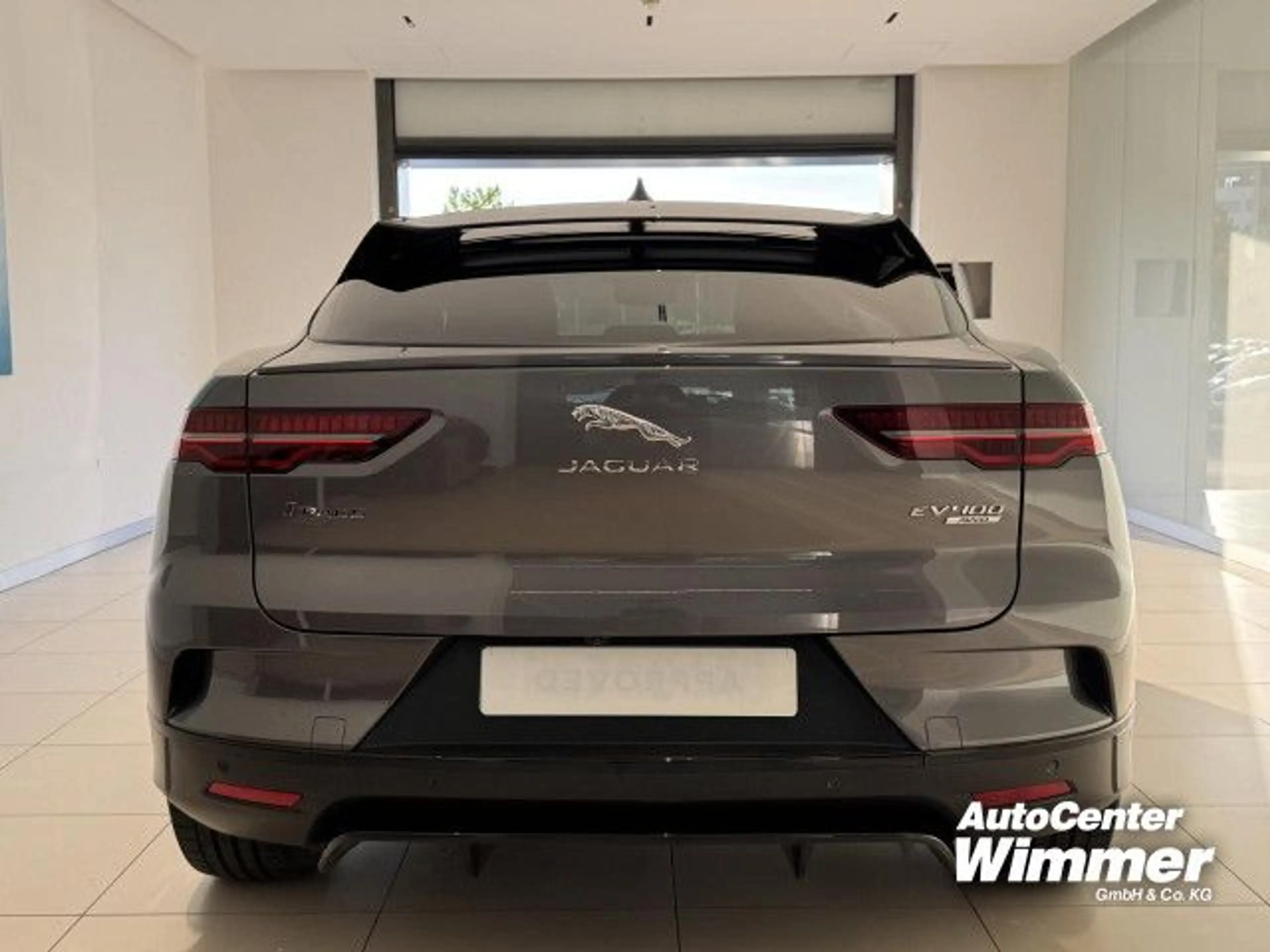 Jaguar I-Pace EV400 AWD SE BlackPack Luftfederung HUD LED — photo 7