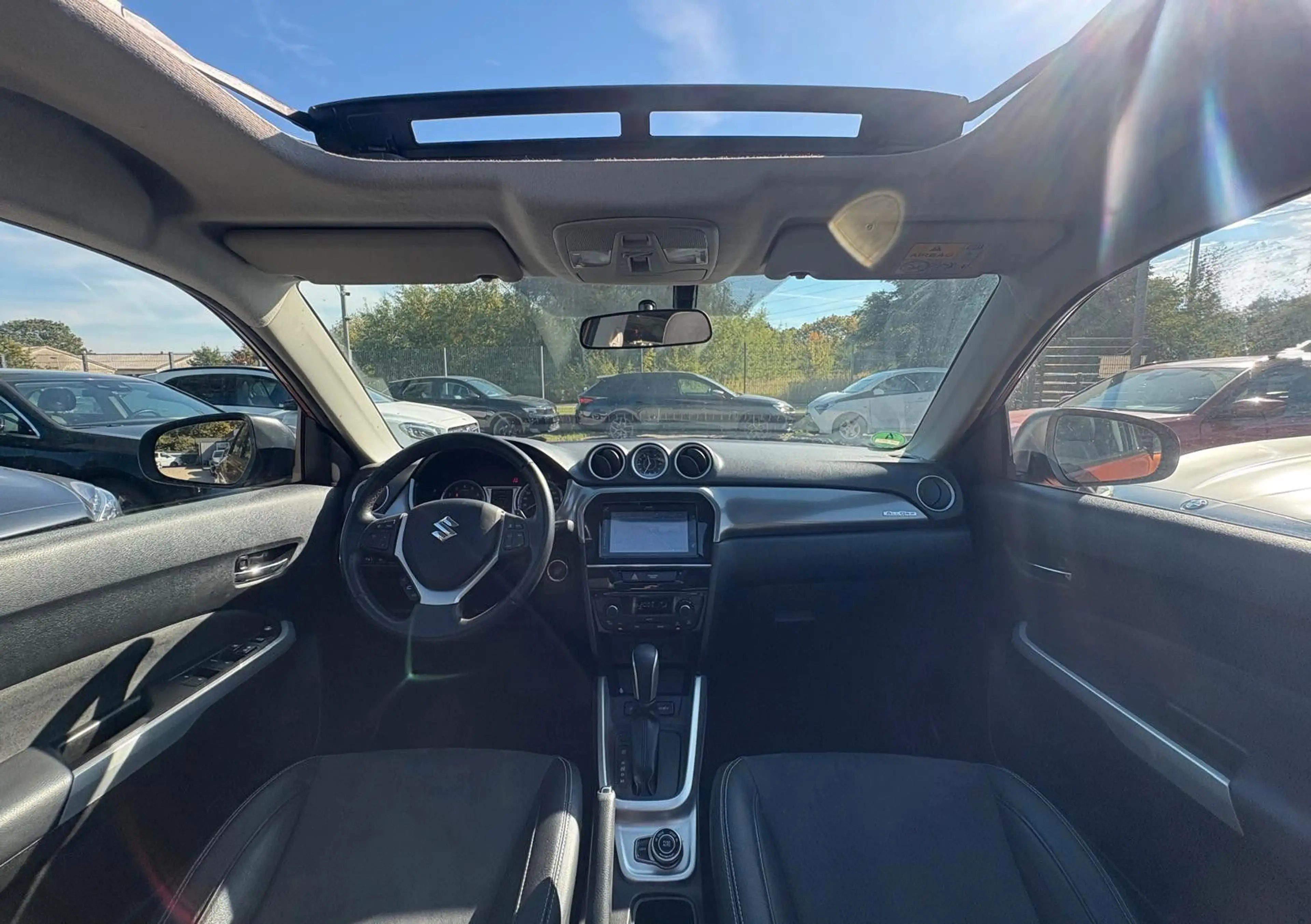 Suzuki Vitara 4x4 Automatik Pano*ACC*Navi*SitzHz. — photo 7