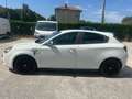 Alfa Romeo Giulietta CAMBIO AUT. Giulietta 2.0 jtdm(2) Exclusive 170cv Blanc - thumbnail 2