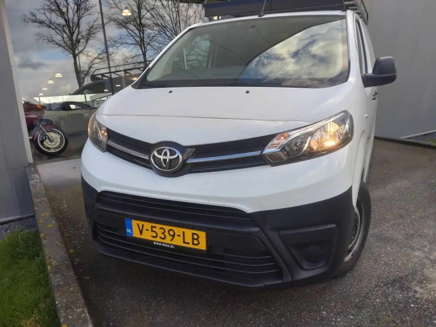 Toyota Proace Worker 1.6 D-4D Cool Comfort Blanc - 2
