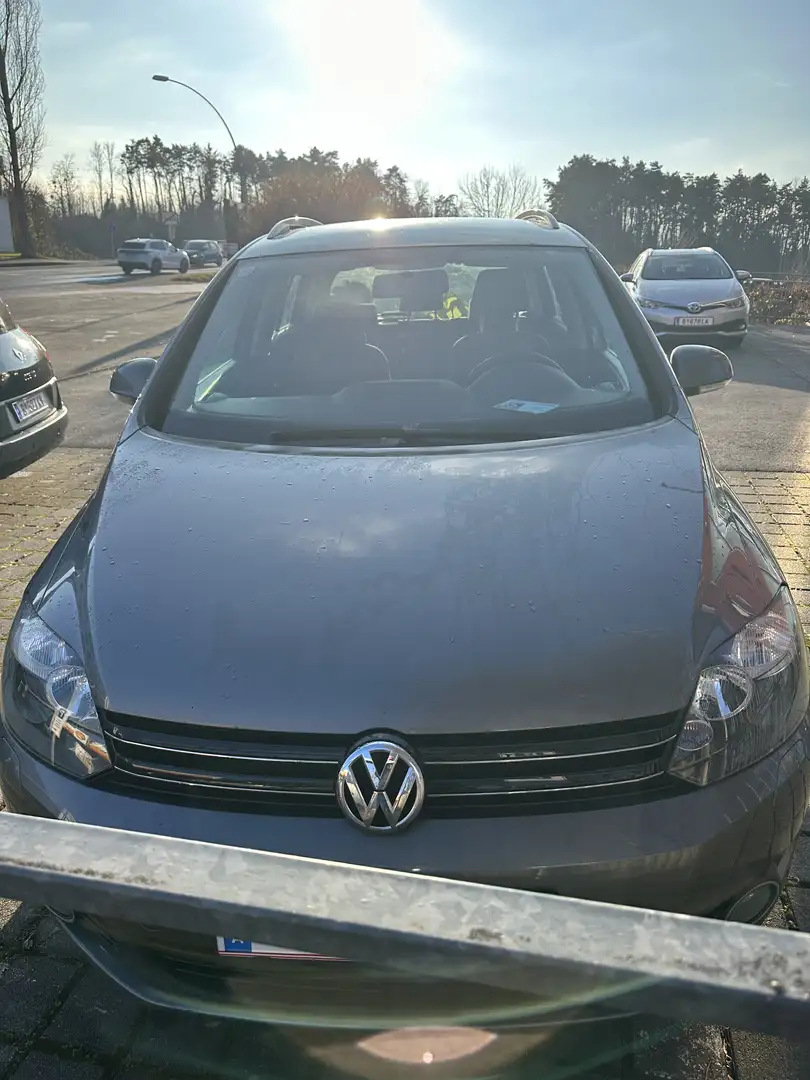 Volkswagen Golf Plus Highline 1,6 TDI DPF DSG - 1