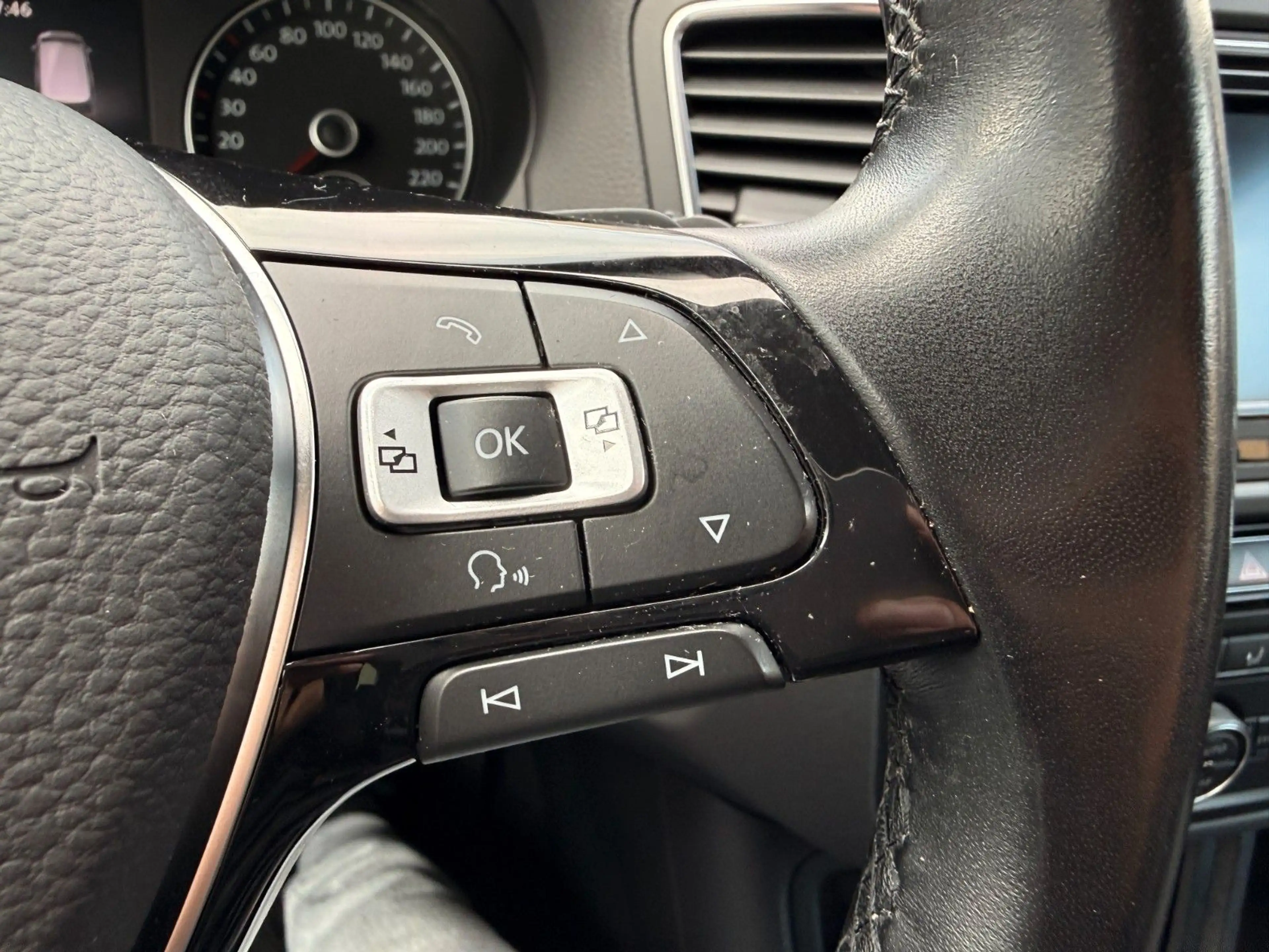 Volkswagen Sharan 2.0 TDI Highline | 4Motion | 7 Sitze — photo 14