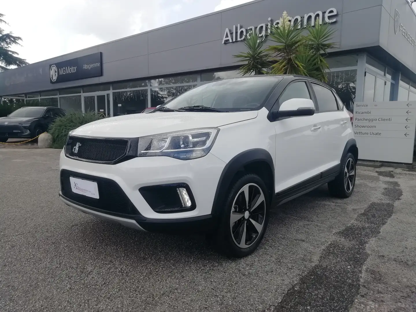 DR Automobiles DR3 DR3 1.5 S2 Gpl 114cv Bianco - 1