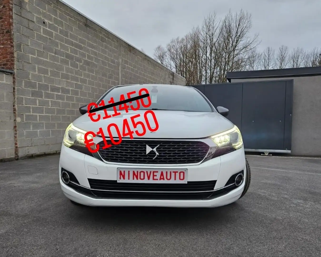 DS Automobiles DS 4 1.6d BlueHDi Be Chic S* NAV PARKSENSO CRUISE CONTR Wit - 1