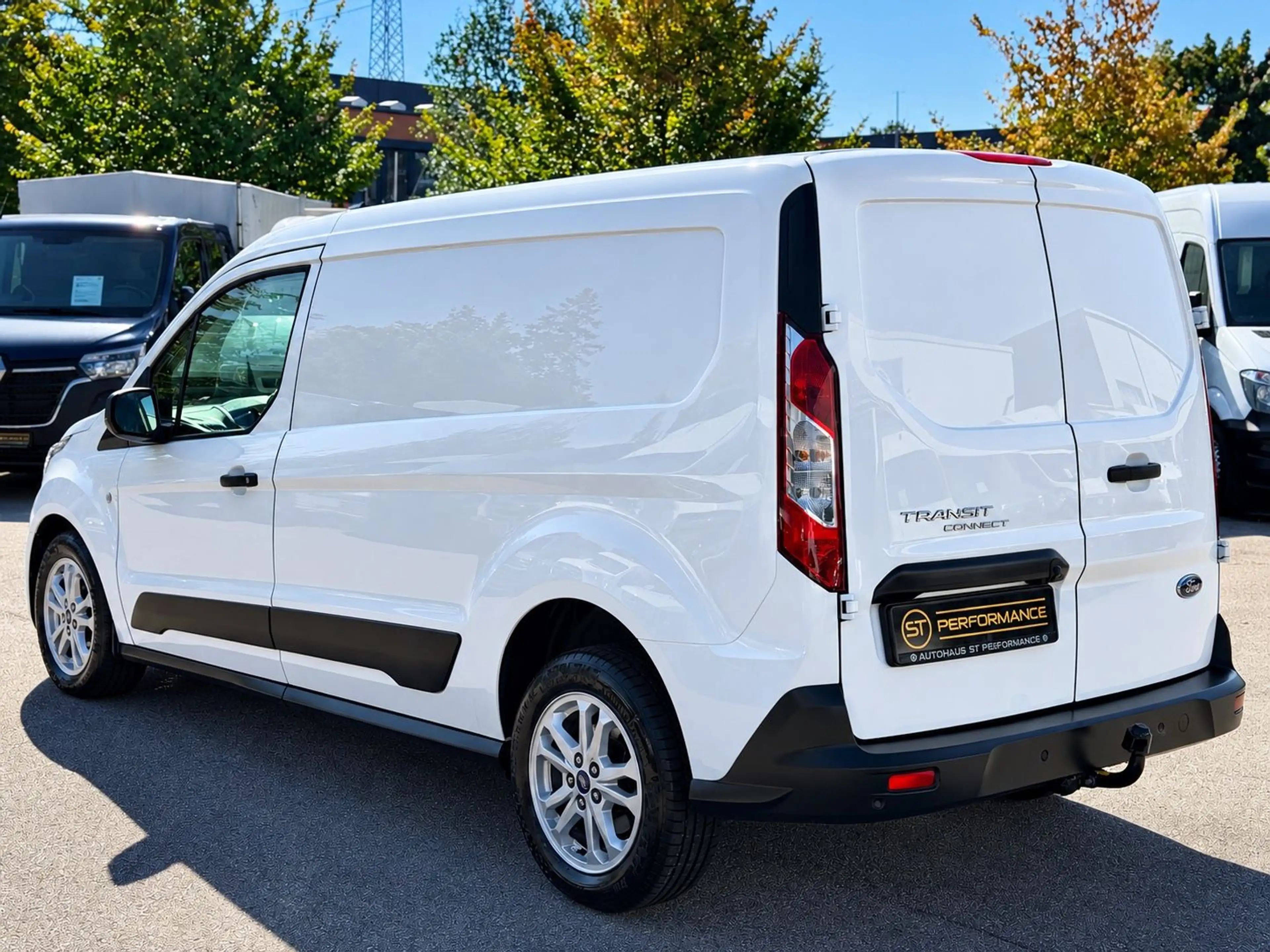 Ford Transit Connect Lang L2 KLIMA AHK NAVI SHZ 1HAND — photo 7