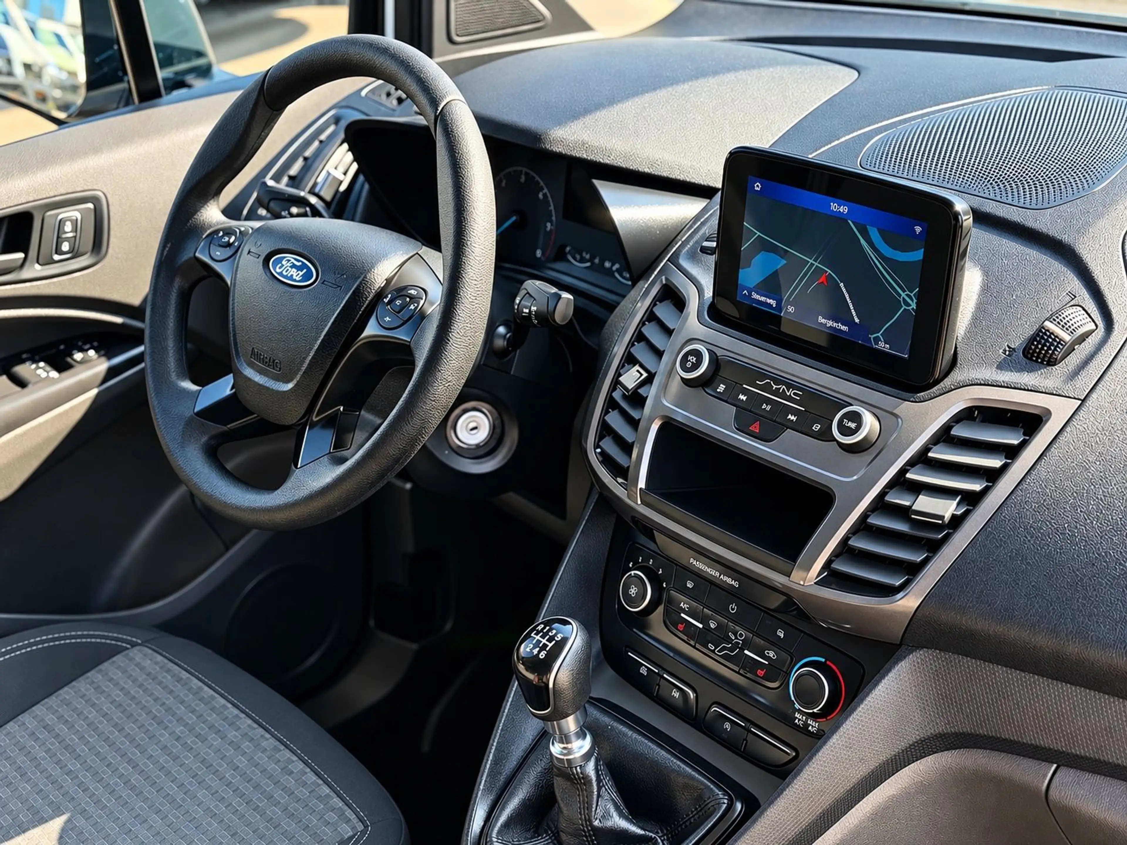 Ford Transit Connect Lang L2 KLIMA AHK NAVI SHZ 1HAND — photo 11