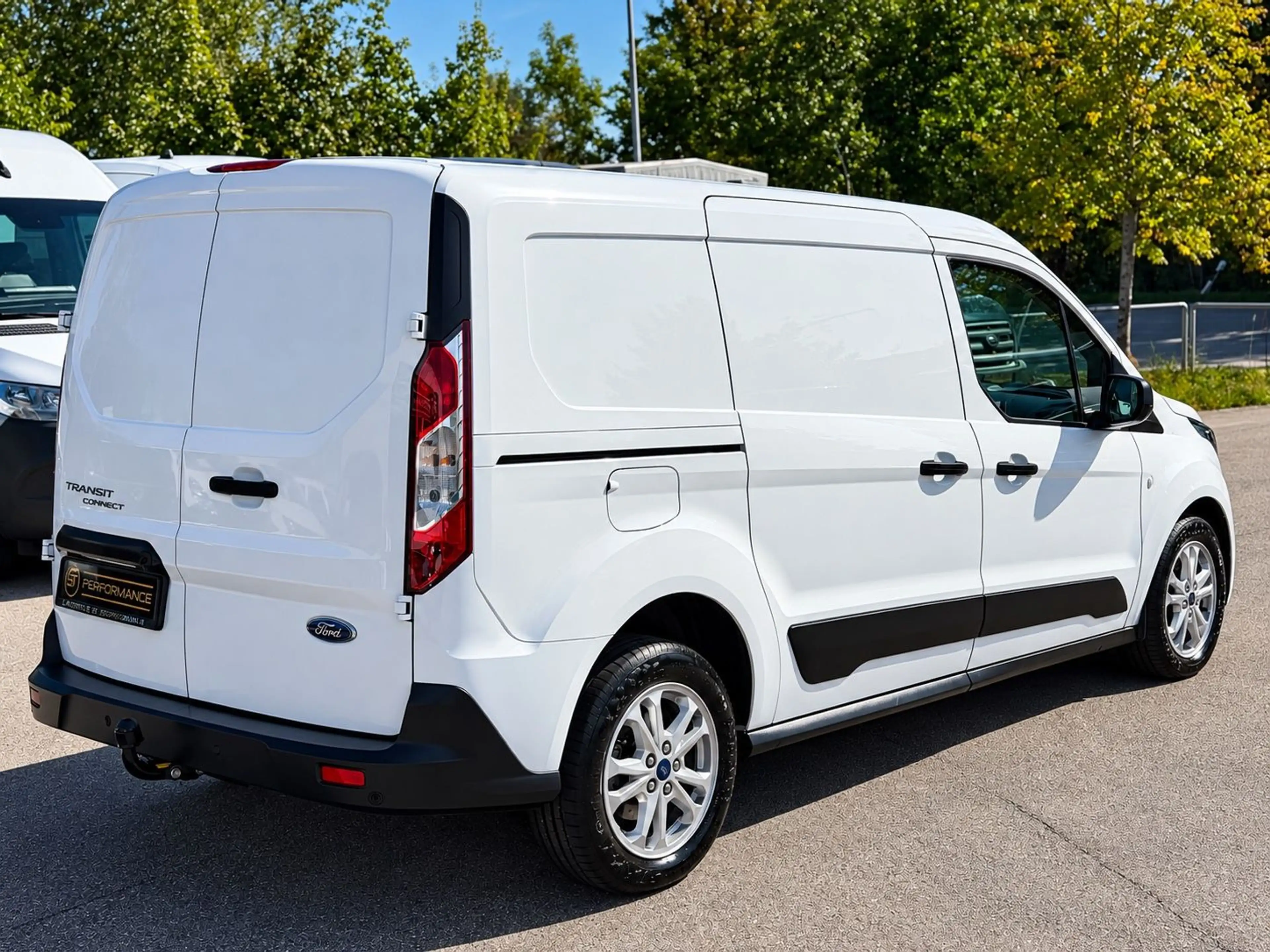 Ford Transit Connect Lang L2 KLIMA AHK NAVI SHZ 1HAND — photo 5