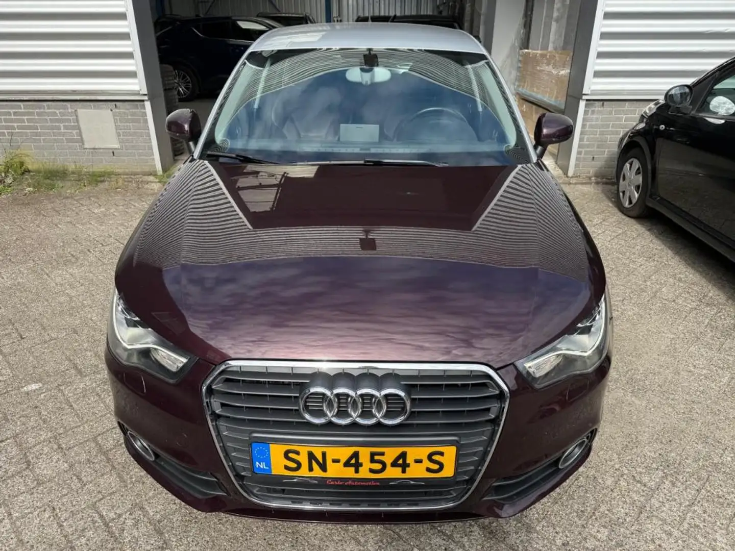 Audi A1 Sportback 1.2 TFSI Ambition Rood - 2