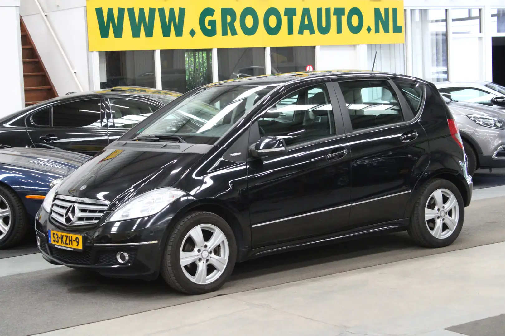 Mercedes-Benz A 180 BlueEFFICIENCY Avantgarde NAP, Airco, Cruise contr Zwart - 1