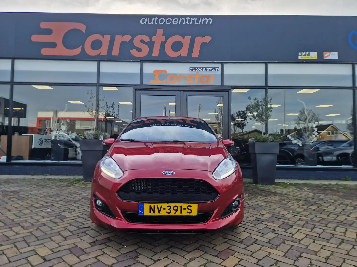 Ford Fiesta 1.0 EcoBoost ST Line|Navi|Cruise|Pdc|LmV Rosso - 2