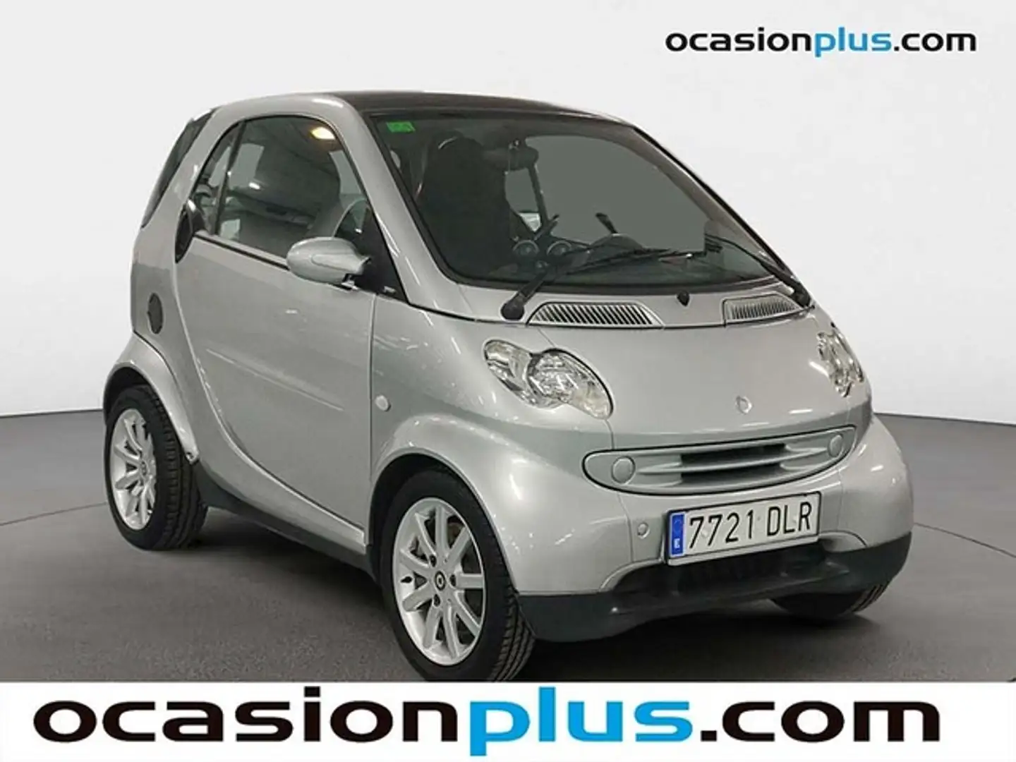 smart forTwo Coupé 45 Passion Aut. Plateado - 2