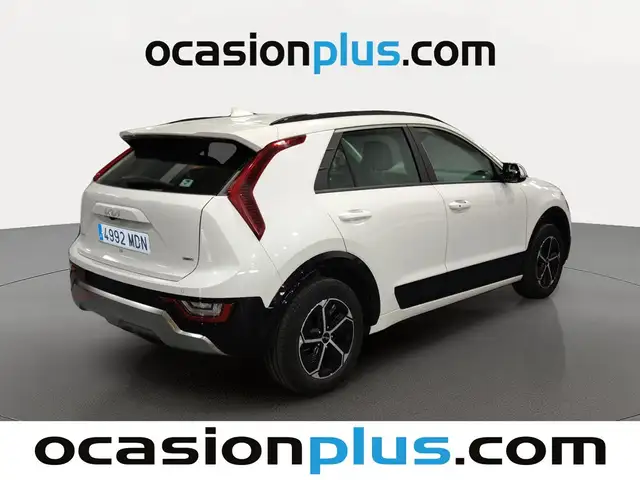 Kia Niro view 3