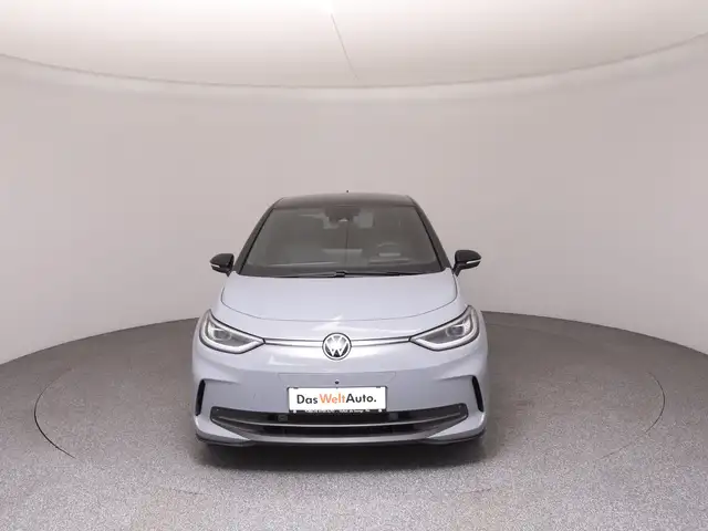 Volkswagen Id.3 view 2