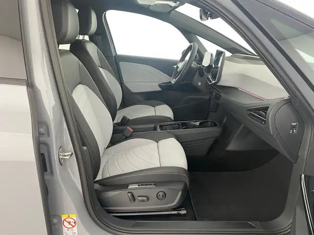 Volkswagen Id.3 view 12