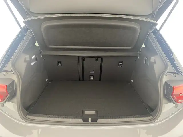 Volkswagen Id.3 view 9
