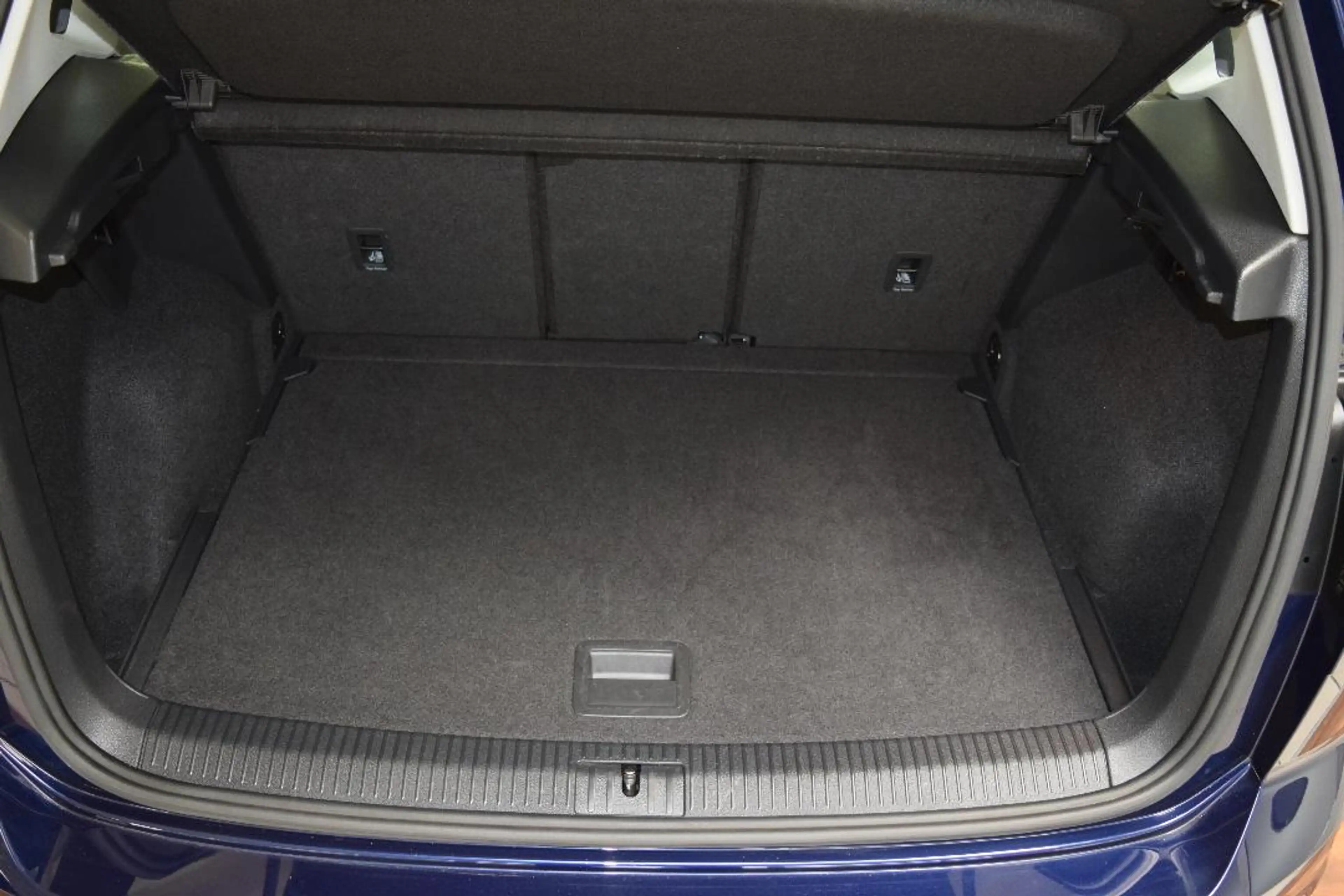 Volkswagen Golf Sportsvan Comfortline 1.5 TSI AHK Navi ACC LED — photo 8