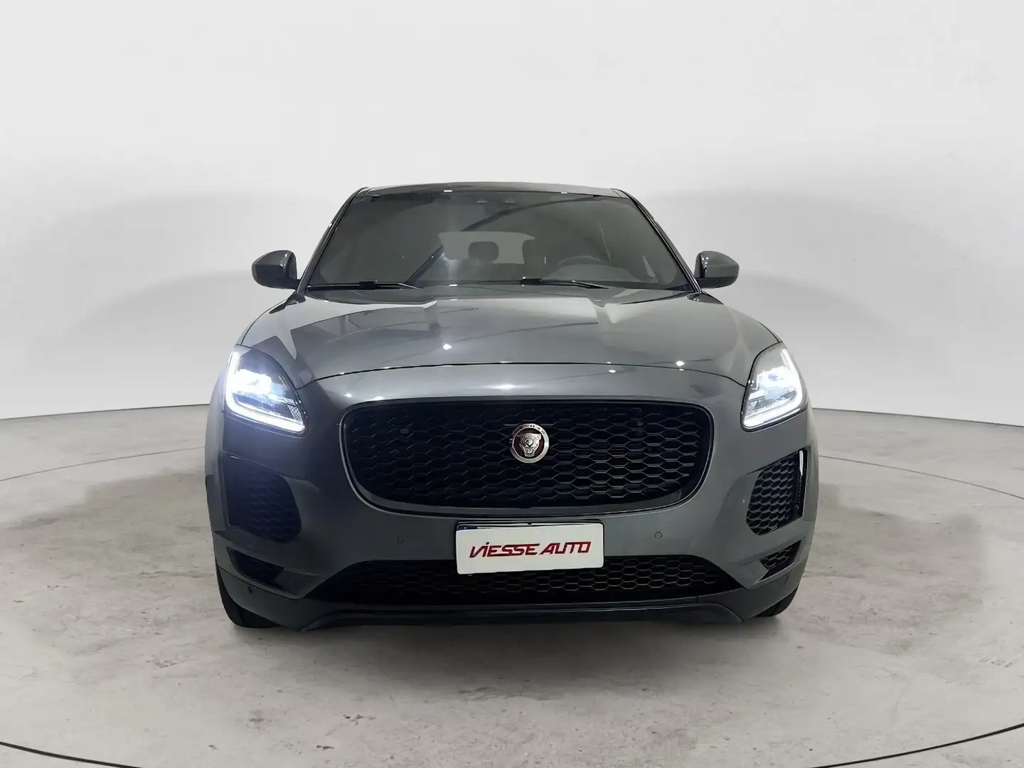 Jaguar E-Pace E-Pace 2.0 i4 R-Dynamic S awd  auto Grigio - 2