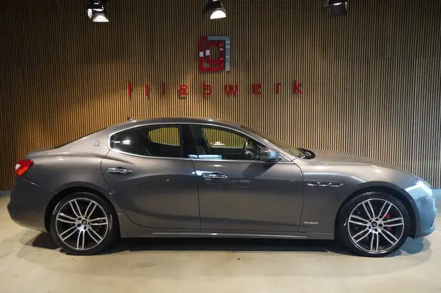 Maserati Ghibli 3.0 V6 GranSport S Q4 BRD U frei Traum Zust.