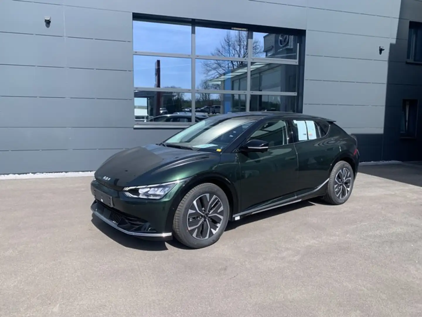 Kia EV6 58.3 RWD WP AIR COM ASS SND Grün - 1