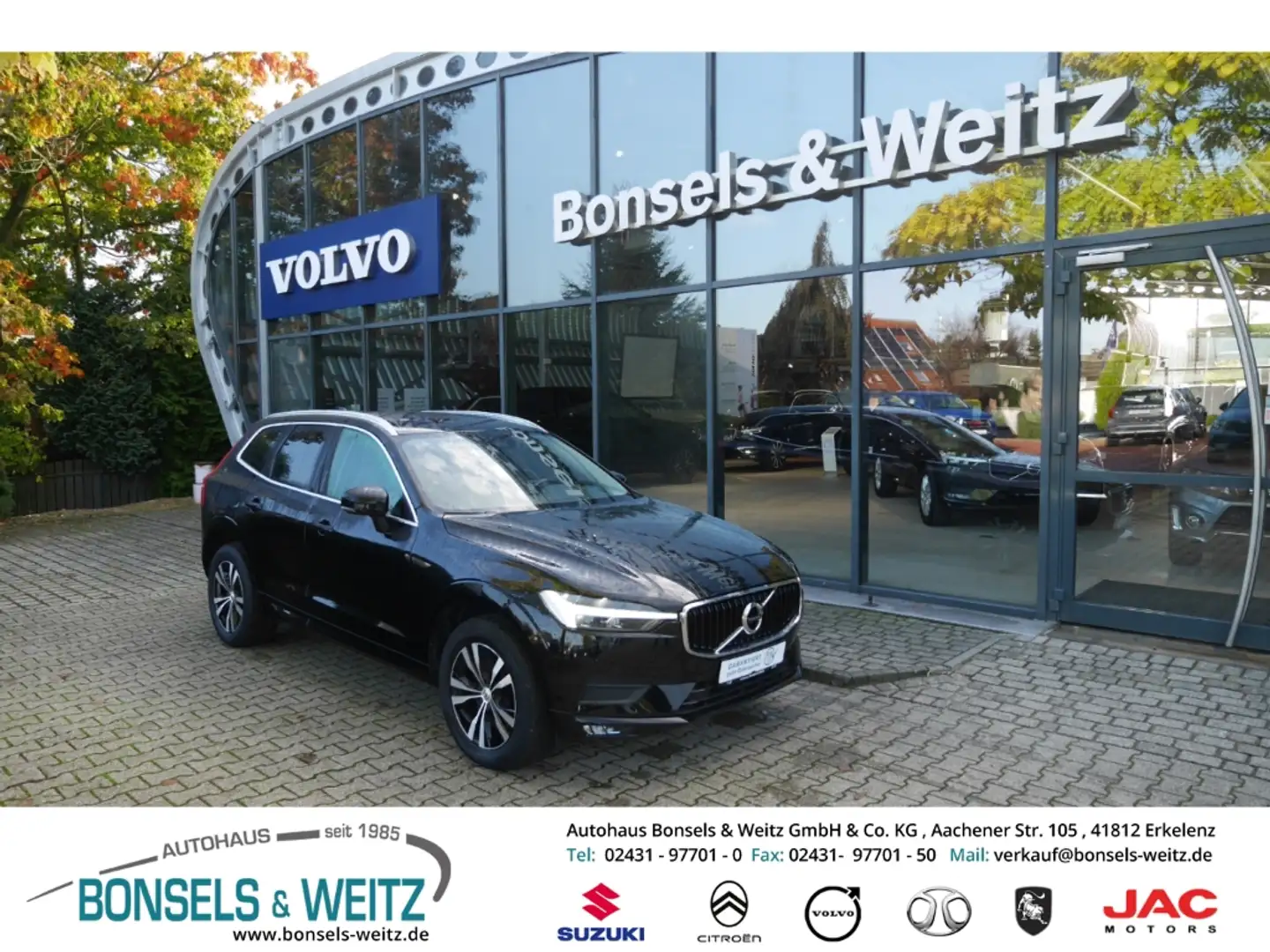 Volvo XC60 B4 AWD MOMENTUM PRO MILD-HYBRID E6 AHK Navi digita Schwarz - 1