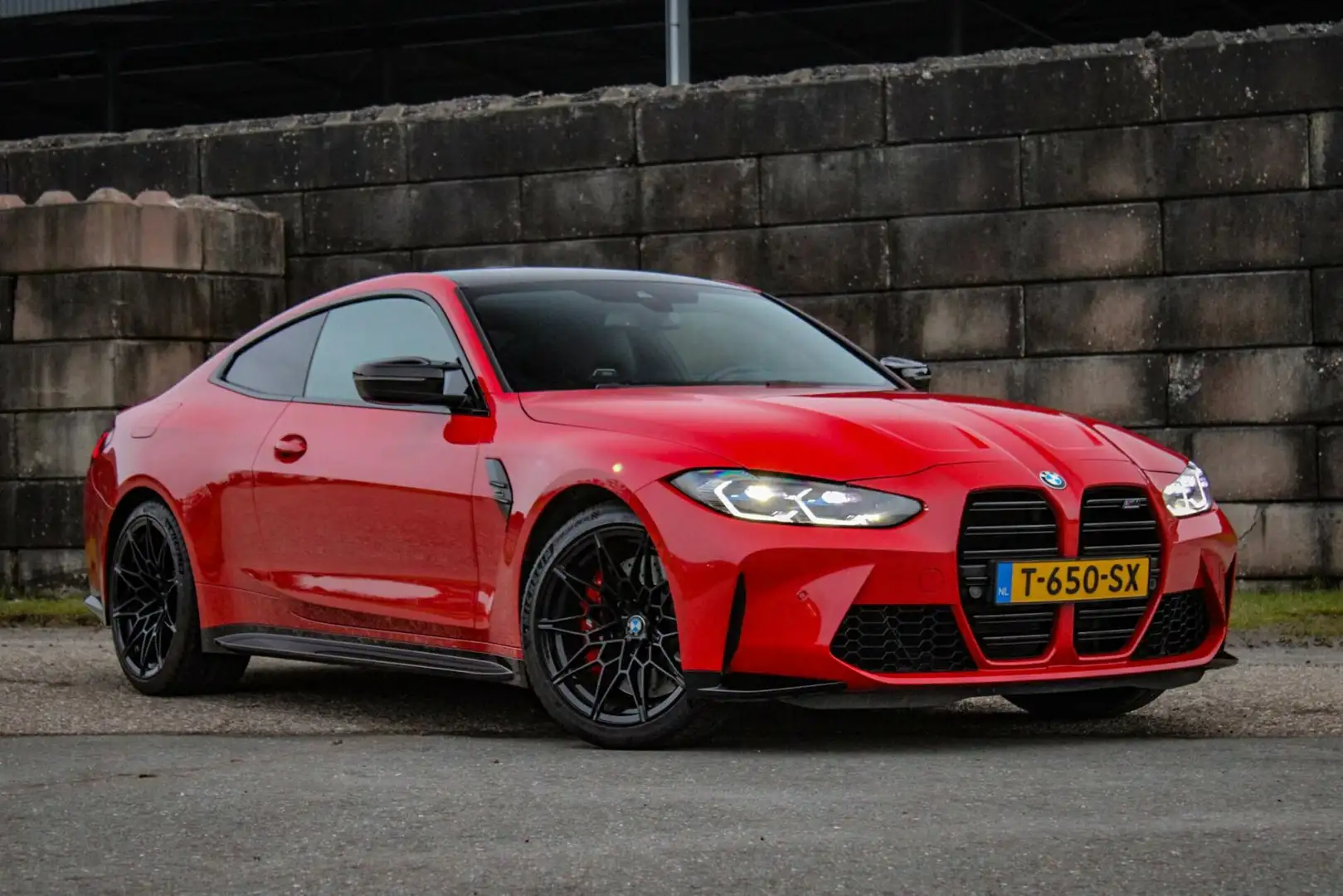 BMW M4 4-serie Coupé Competition Red - 1