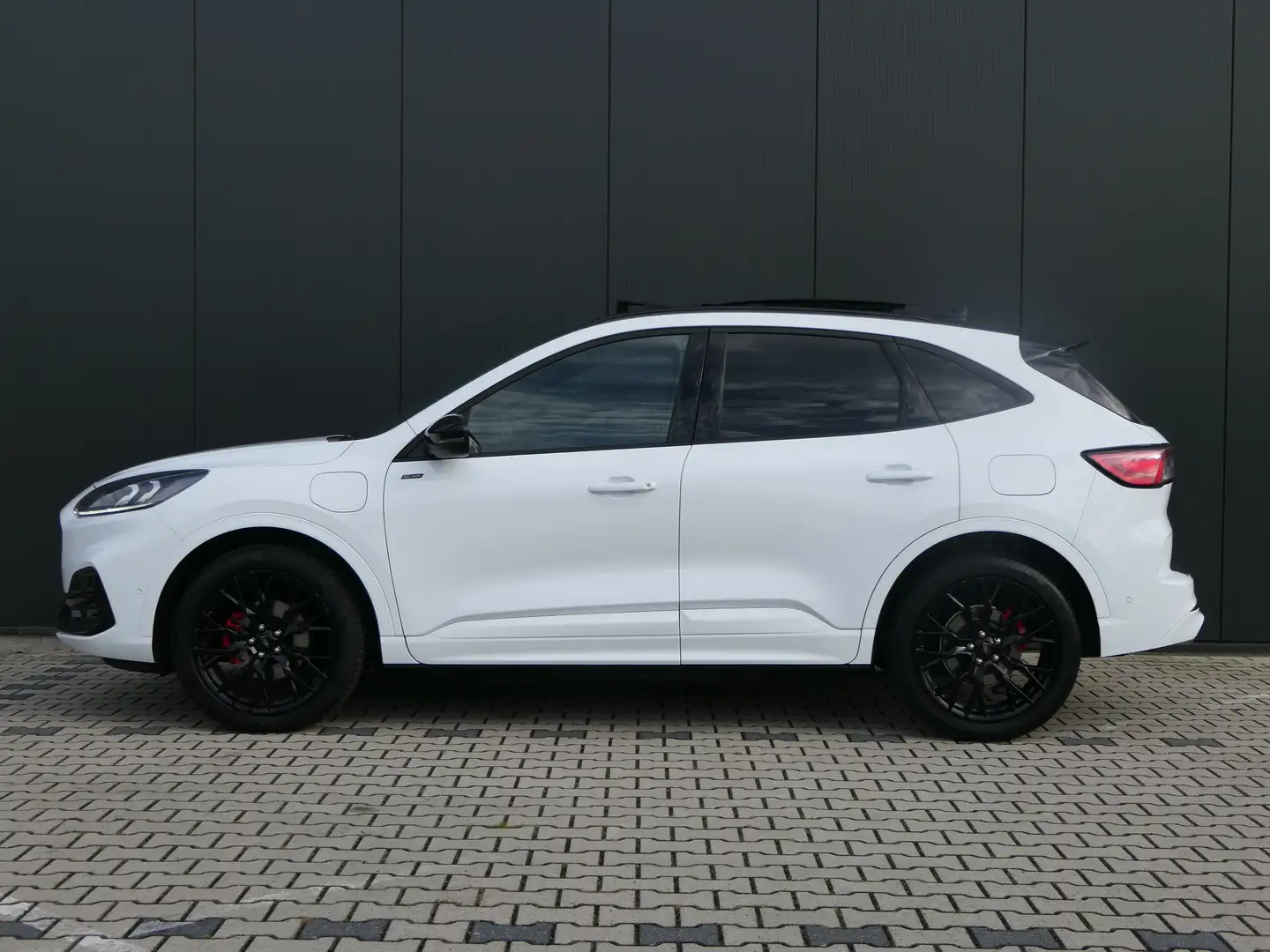 Ford Kuga 2.5 PHEV ST-Line X | Black Pack | Panoramadak | B& Blanc - 2
