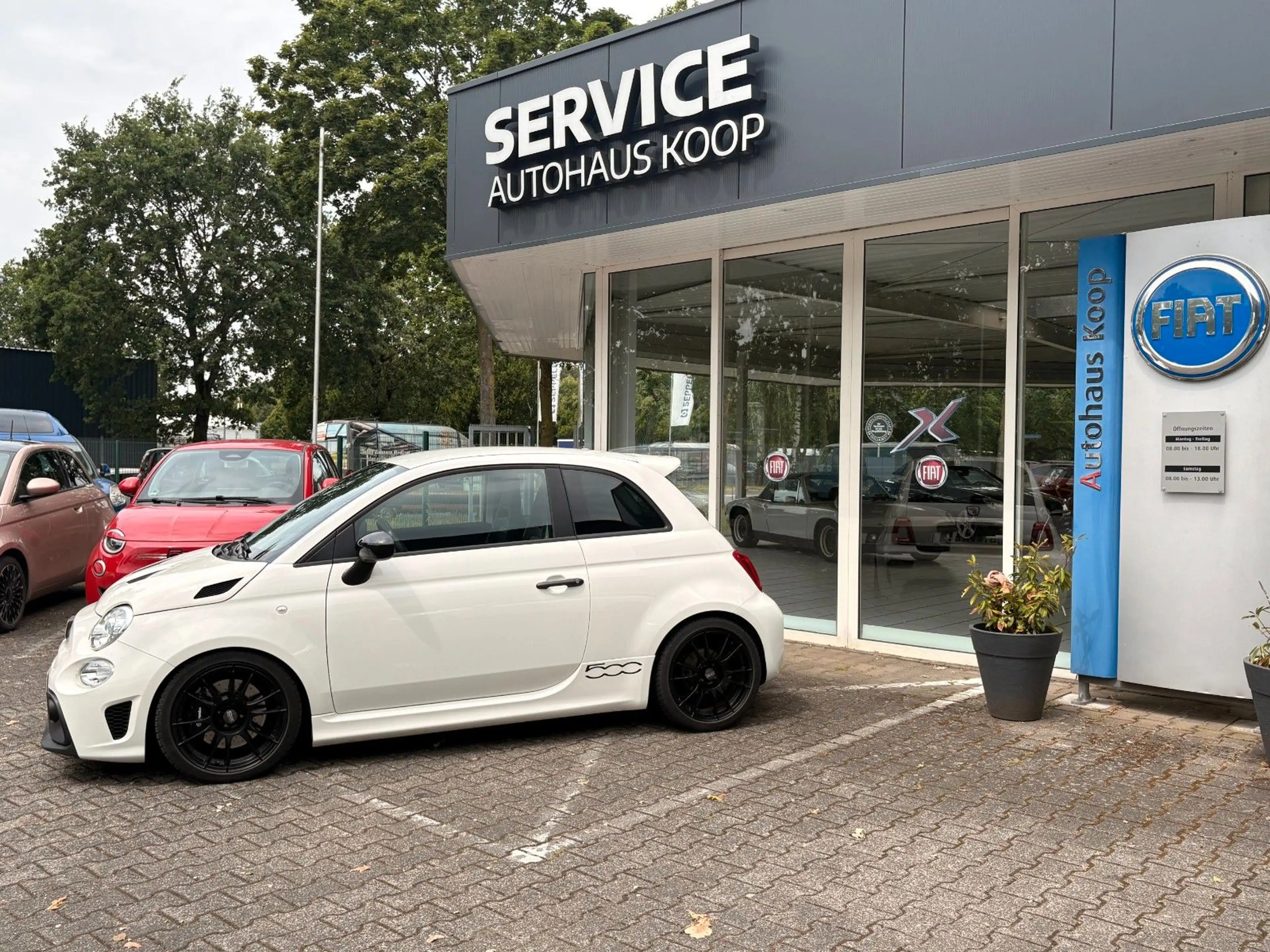 Abarth 595 Competizione G-Tech — photo 9