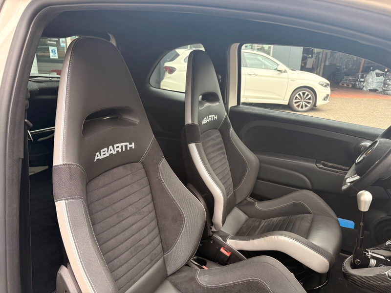 Abarth 595 Competizione G-Tech — photo 17