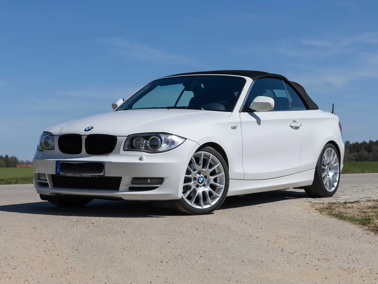 BMW 125 125i Cabrio Beyaz - 1