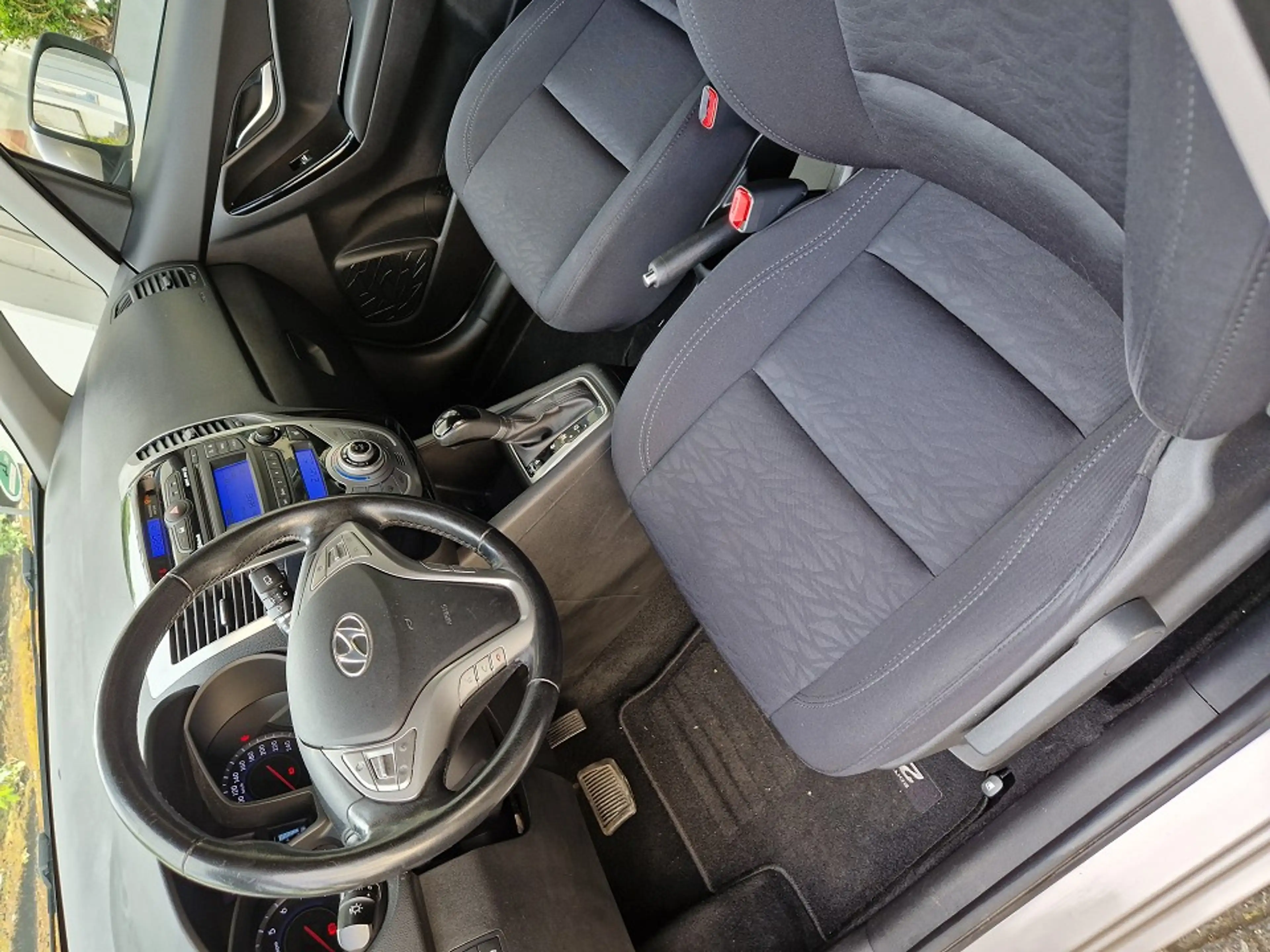 Hyundai iX20 Comfort — photo 4