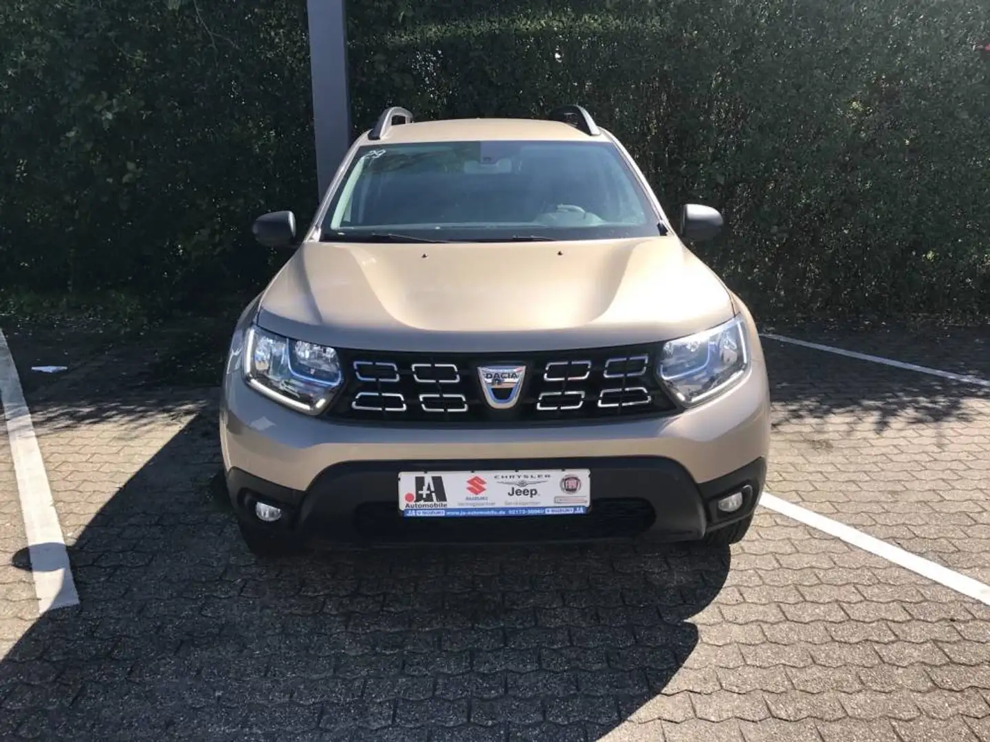 Dacia Duster DUSTER Comfort TCe 125 1.2 Beżowy - 2