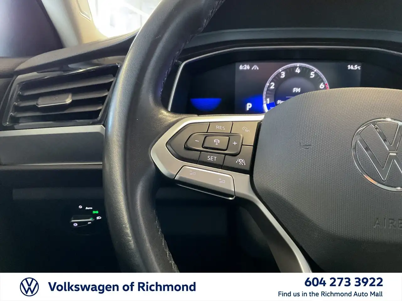 Volkswagen Jetta photo Volkswagen Jetta