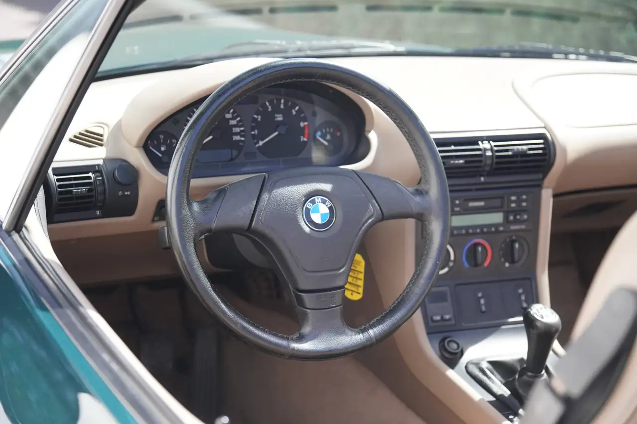 BMW Z3 ROADSTER / 1.8i / FULL SERVICE HISTORY / MANUAL / OLDTIMER, foto 6