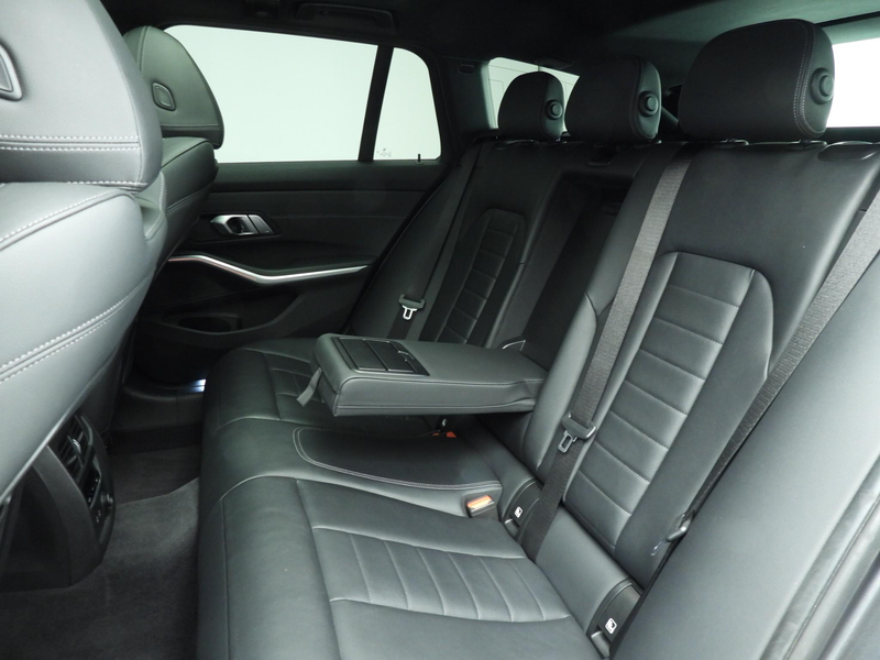 BMW 340 3 Serie Touring M340i xDrive Panoramadak / LEDER / — photo 8