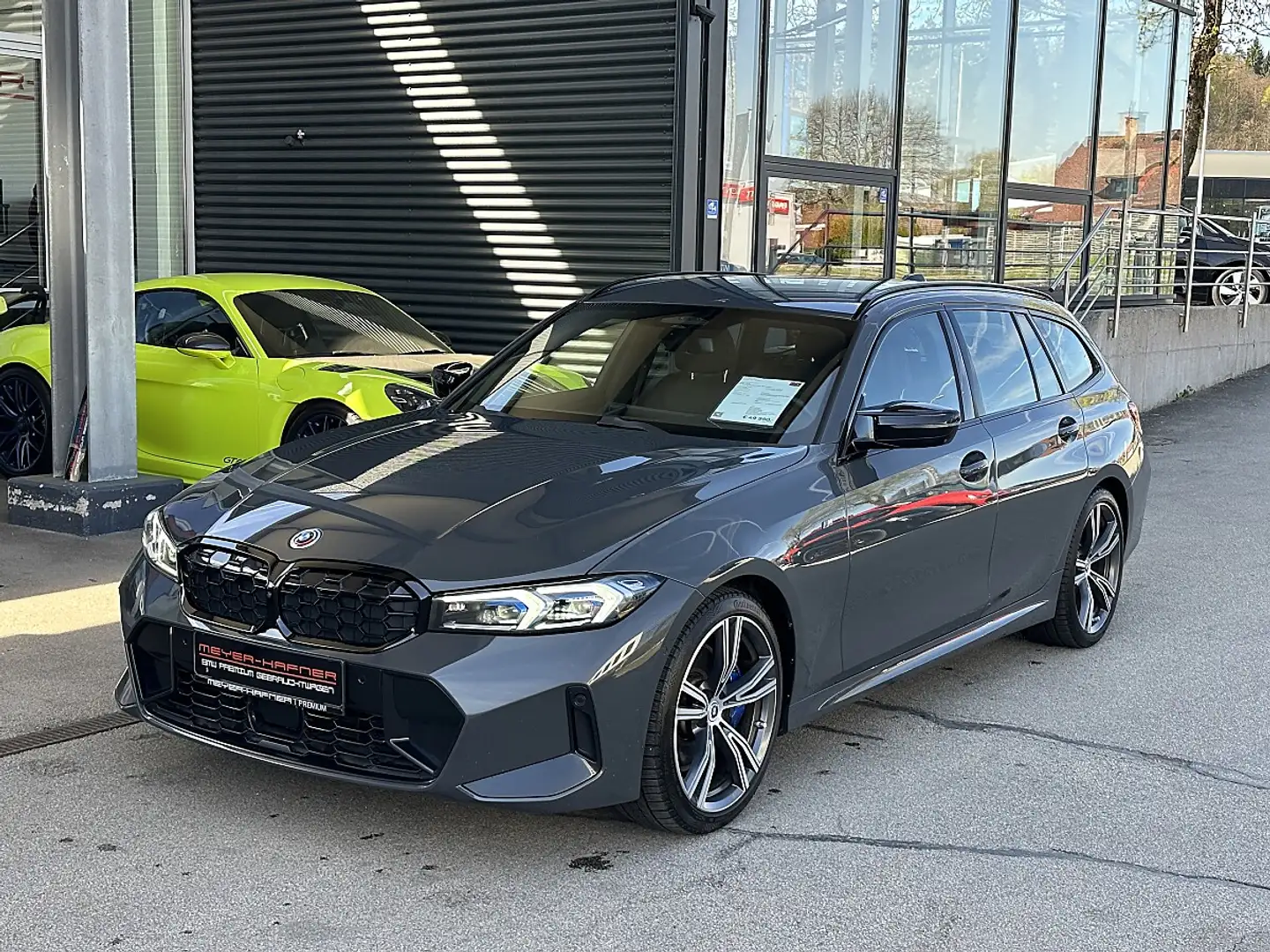 BMW 340 d M xDrive Touring Aut. / STHZ / HiFi / Sportsi... Grau - 1