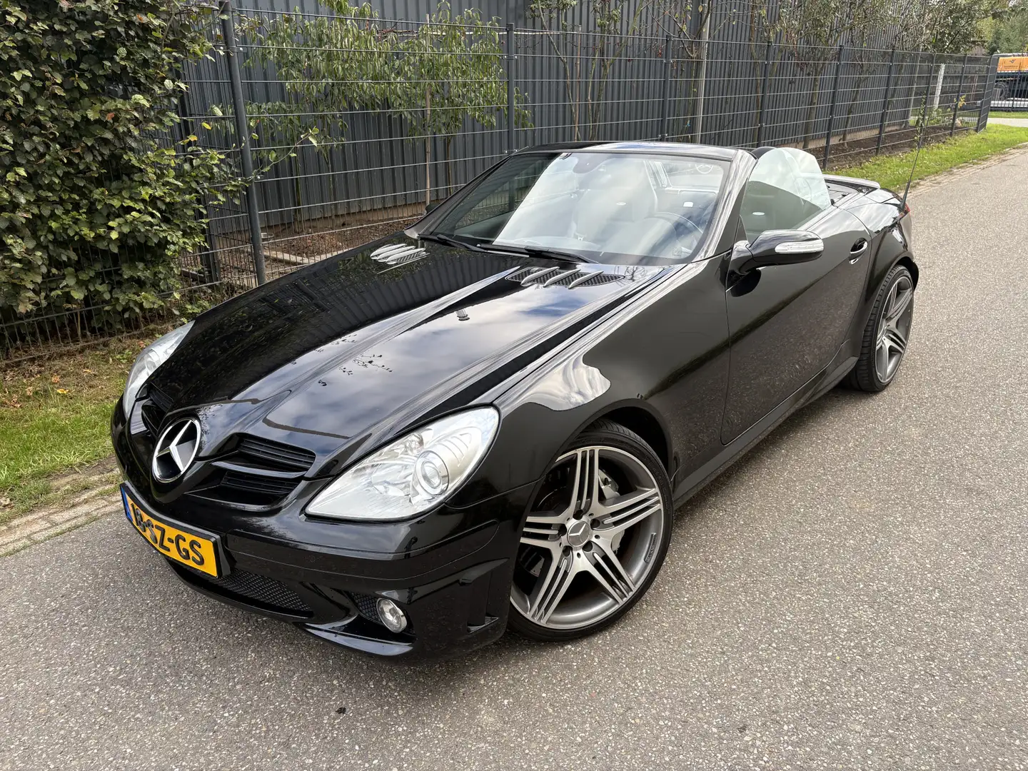 Mercedes-Benz SLK 55 AMG AUTOMAAT / NAVI / HARMAN KARDON Schwarz - 2