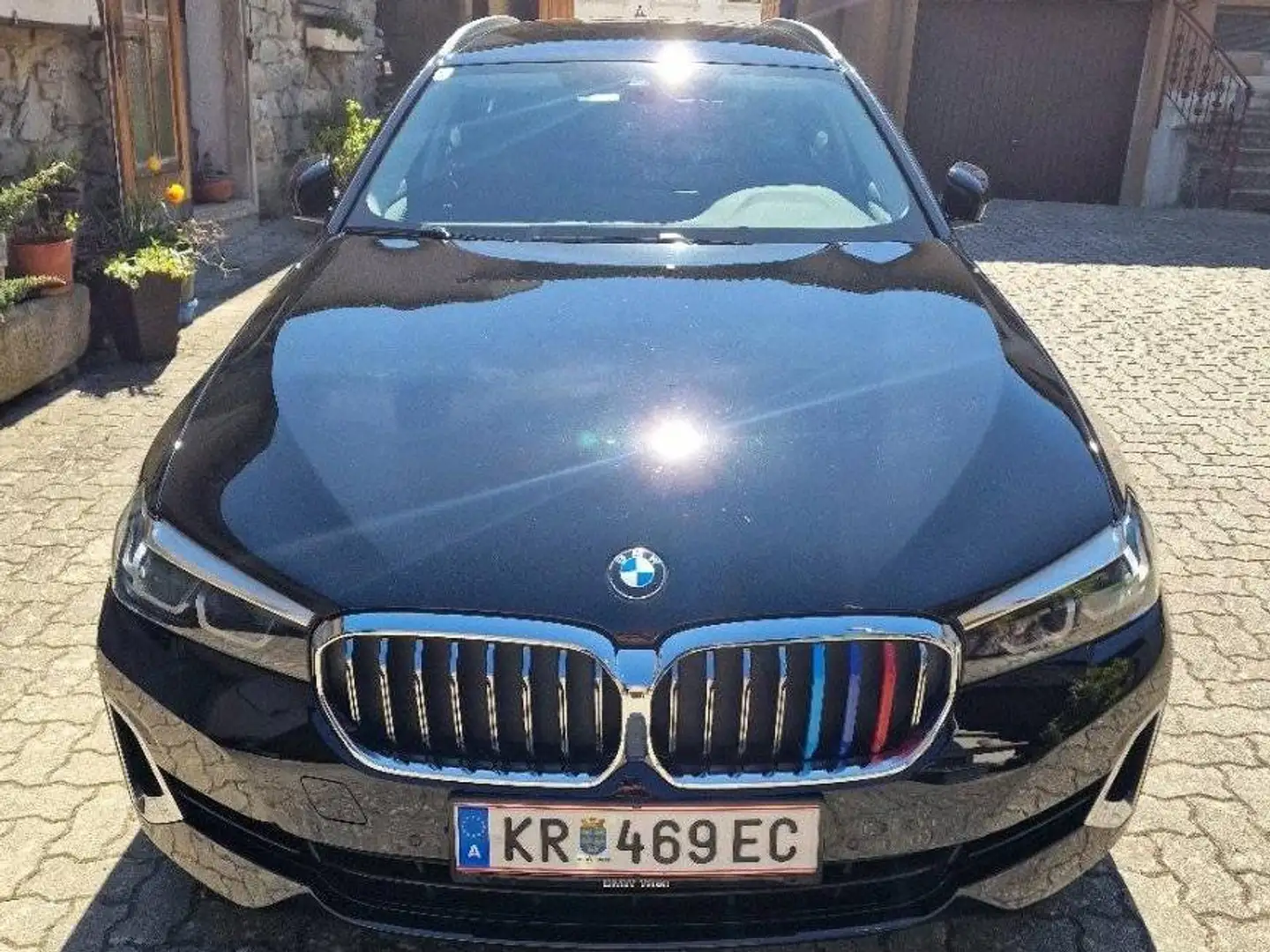 BMW 518 518d 48 V Touring Aut. Schwarz - 2