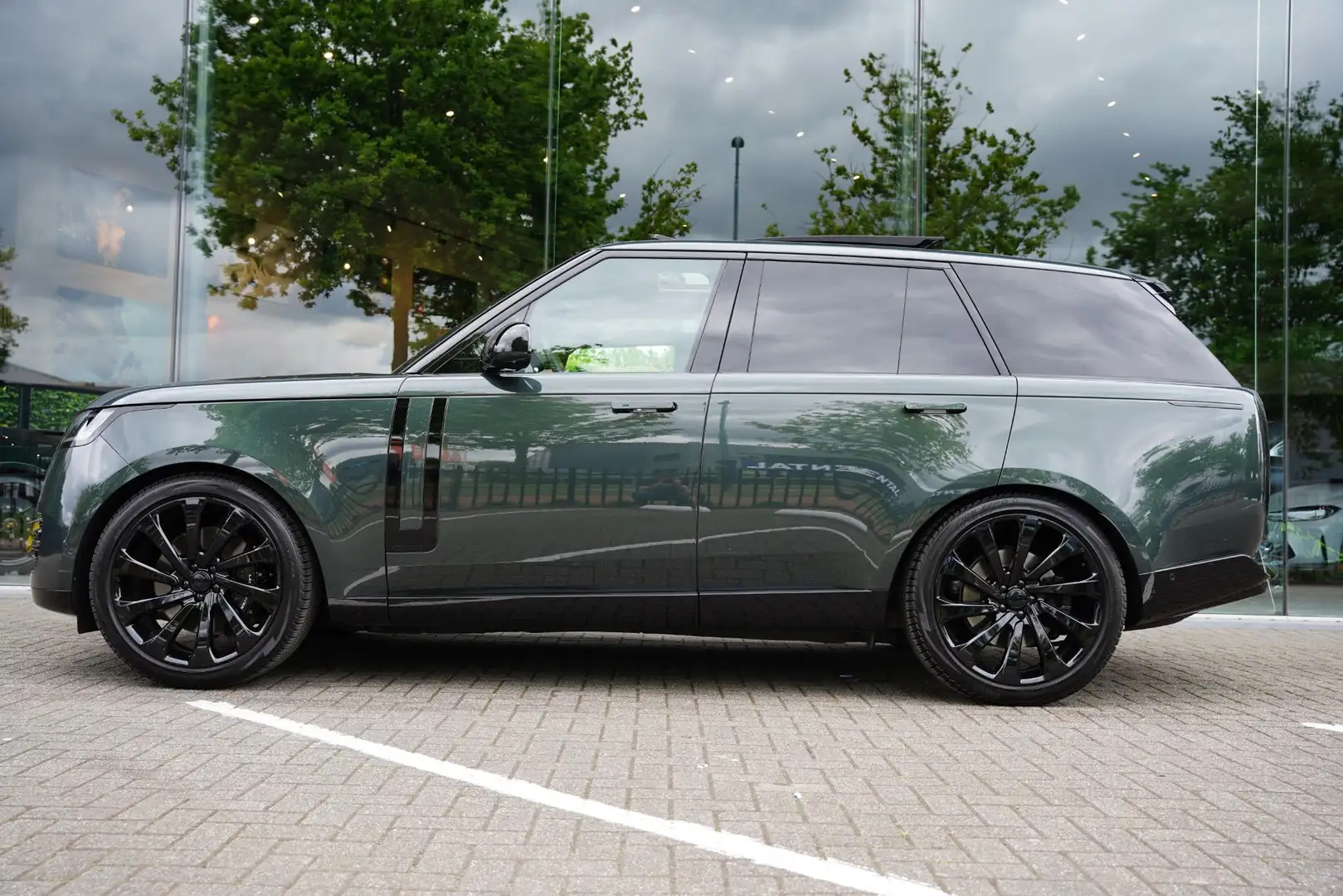 Land Rover Range Rover P 530 V 8 Autobiography Black Pack Groen - 2