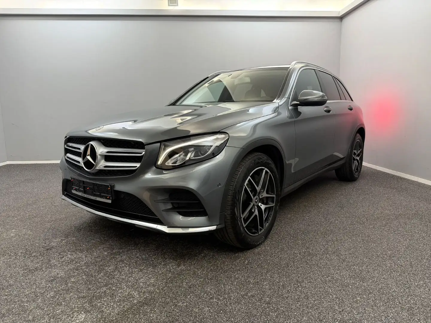 Mercedes-Benz GLC 250 4Matic AMG LINE x 2*PANO*AHK*KAMERA Gris - 1