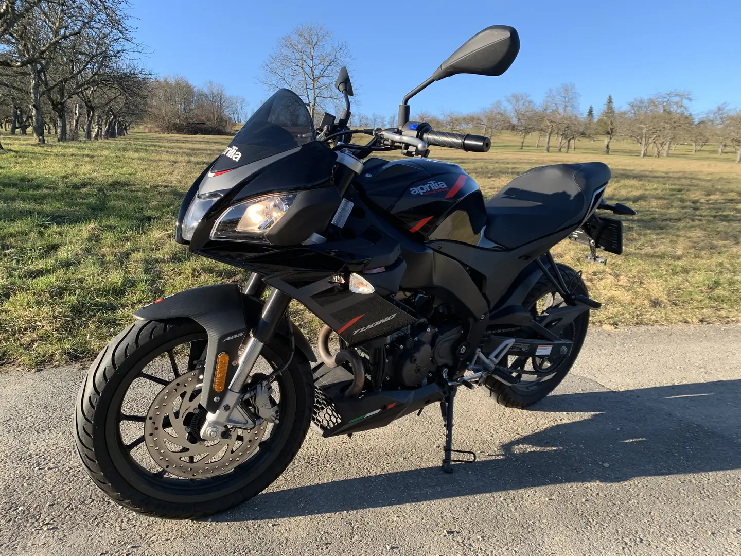 Aprilia Tuono Dark Warrior Negru - 1