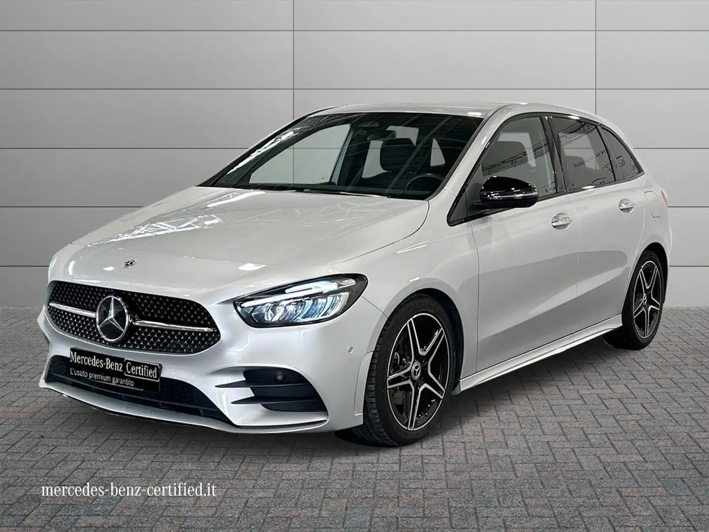 Mercedes-Benz B 180 d AMG Line Advanced Plus auto Argento - 1