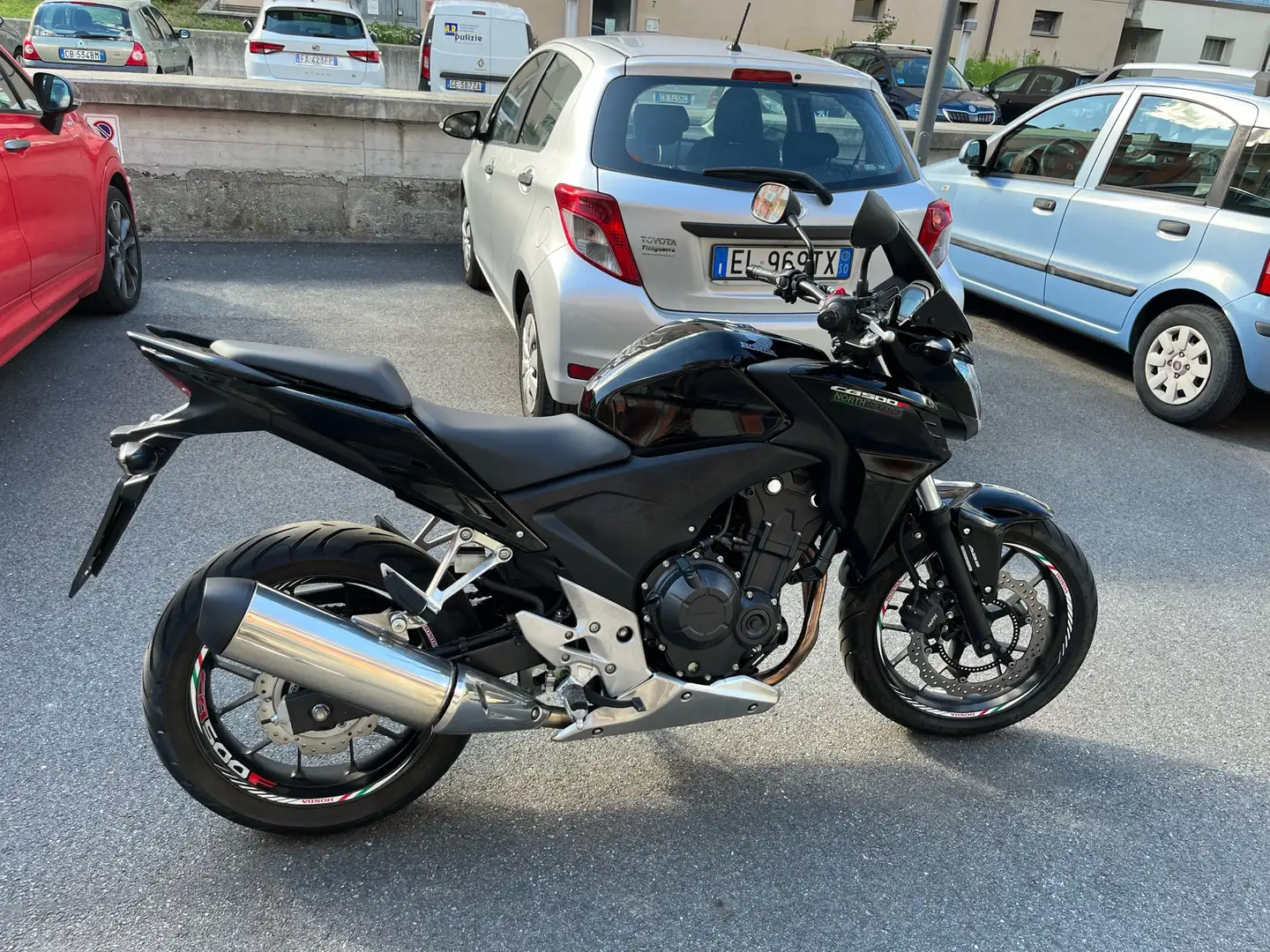 Honda CBF 500 Siyah - 1