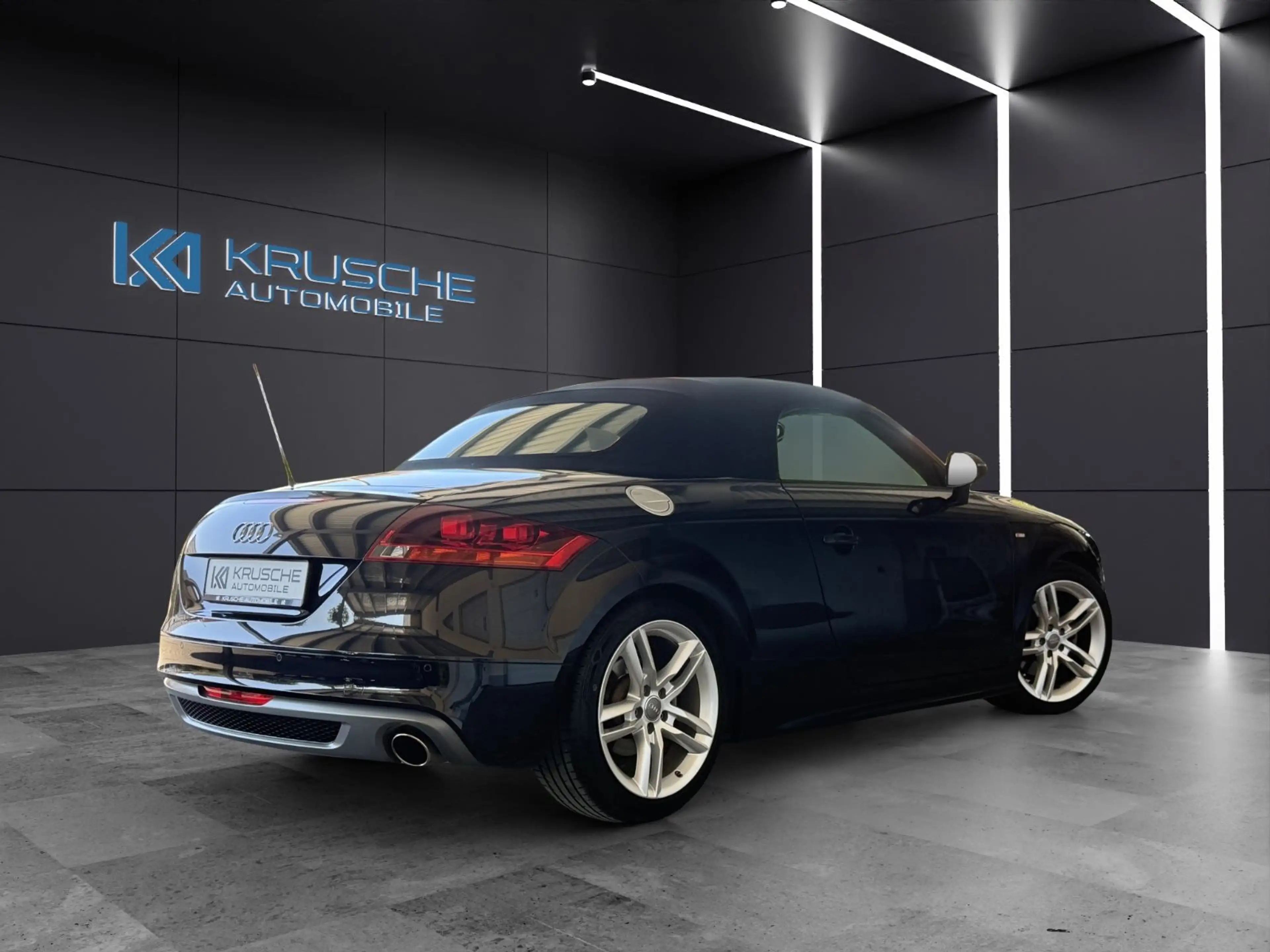 Audi TT 2.0 TFSI Roadster*S-Line Plus*Xenon*PDC*NAVI* — photo 7