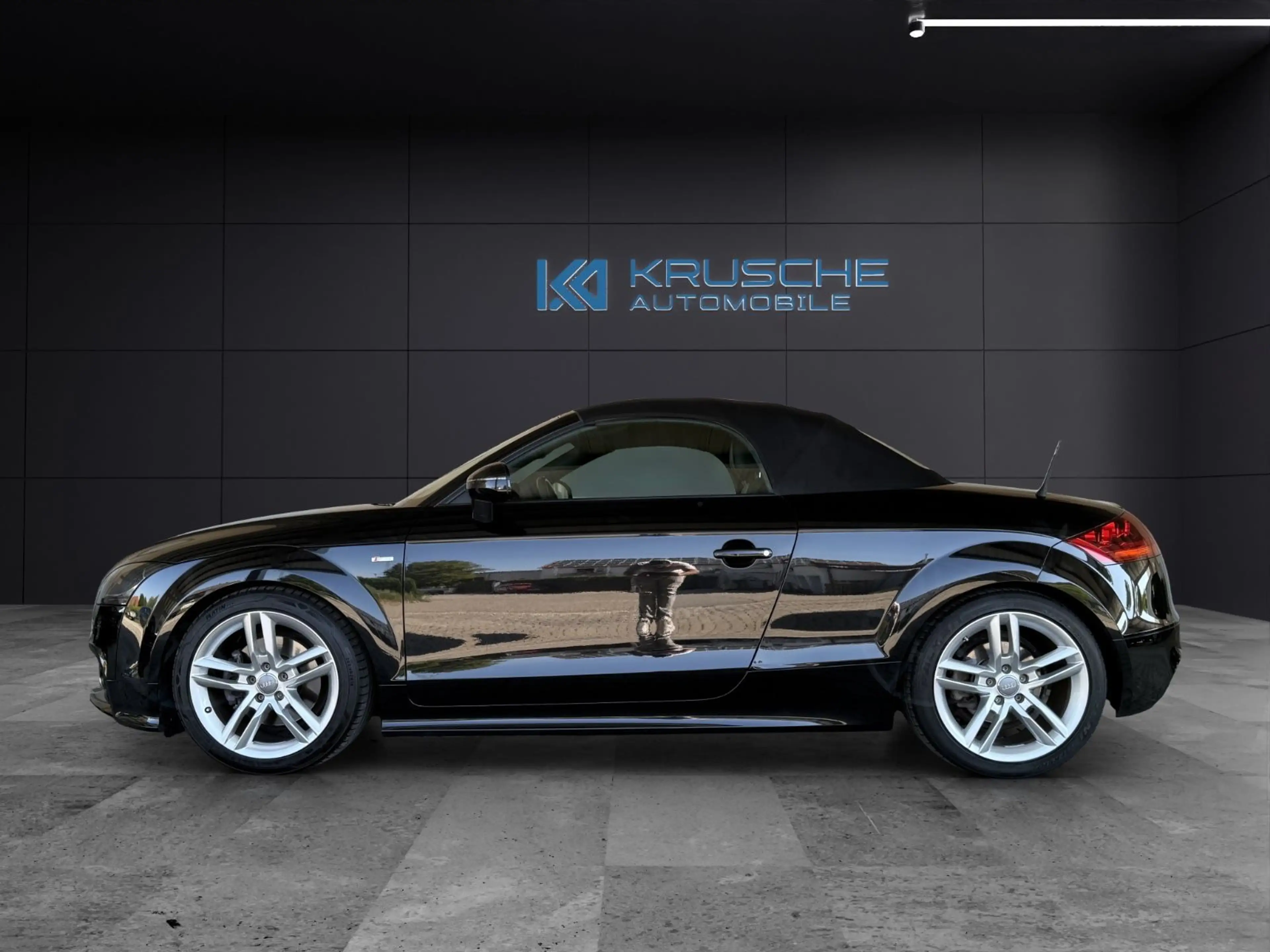 Audi TT 2.0 TFSI Roadster*S-Line Plus*Xenon*PDC*NAVI* — photo 3