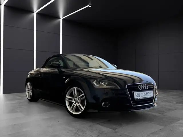 Audi TT view 10
