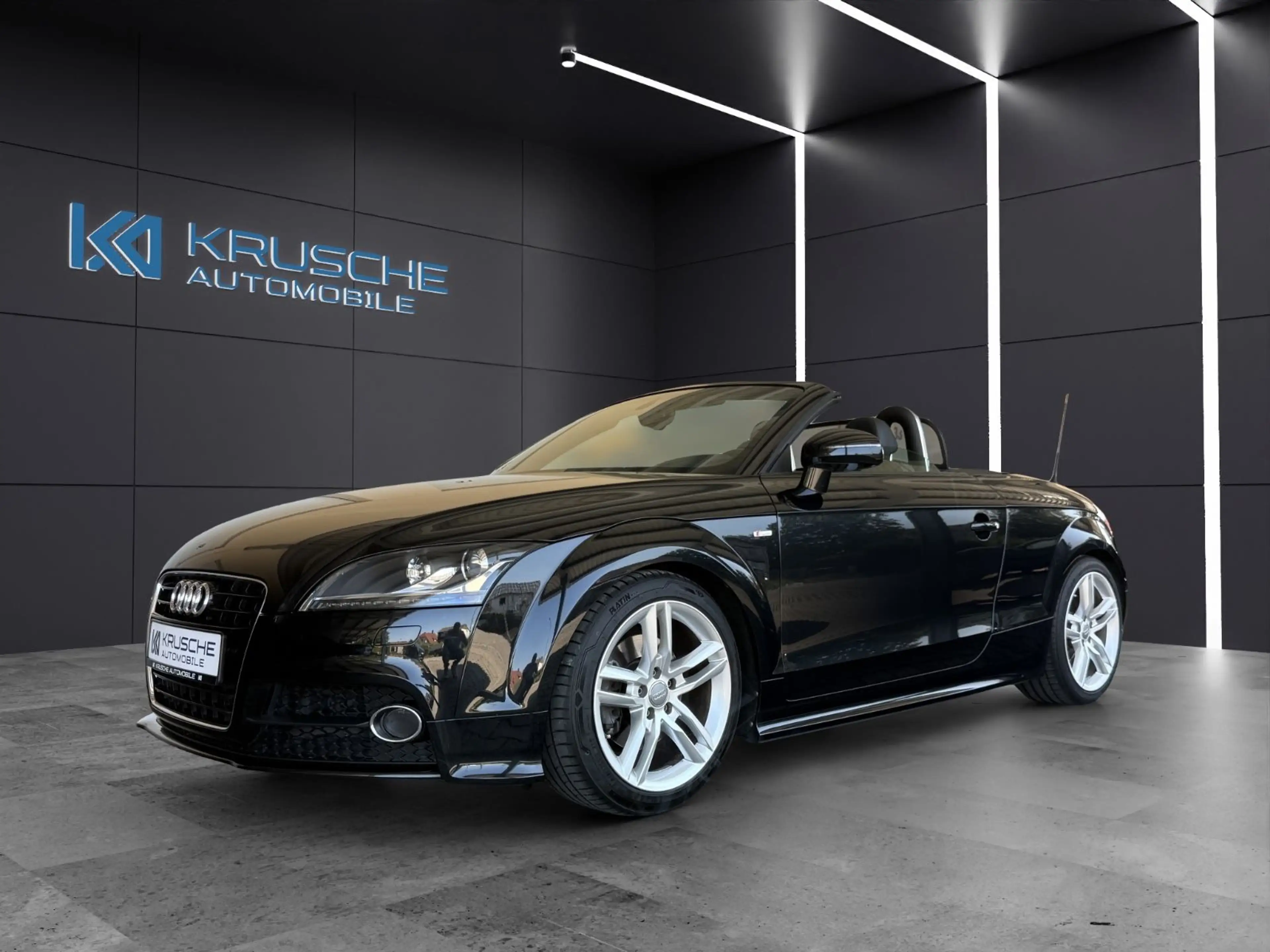 Audi TT 2.0 TFSI Roadster*S-Line Plus*Xenon*PDC*NAVI* — photo 2