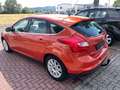 Ford Focus Titanium aus 1.Hand durchgehend Ford Scheckheft Rot - thumbnail 3
