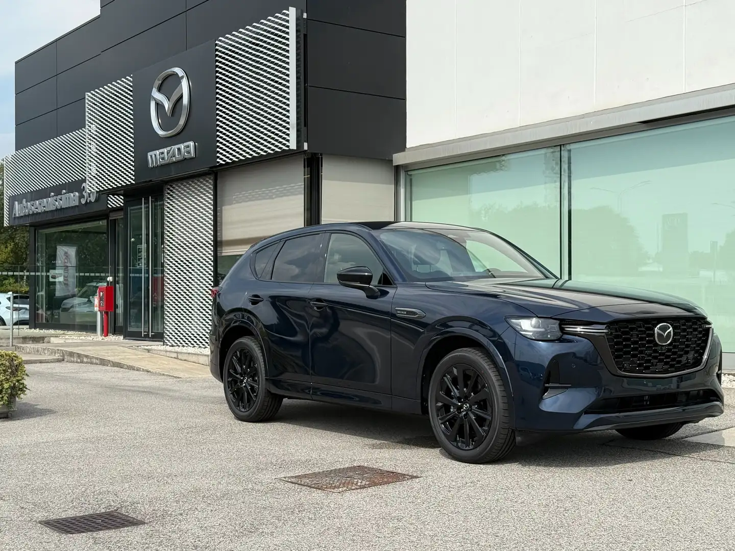 Mazda CX-60 CX-60 3.3 m-hybrid boost Homura Conv&S awd 249cv Blu/Azzurro - 1